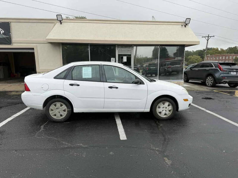 2007 Ford Focus ZX4 S