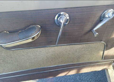 1953 Kaiser Manhattan