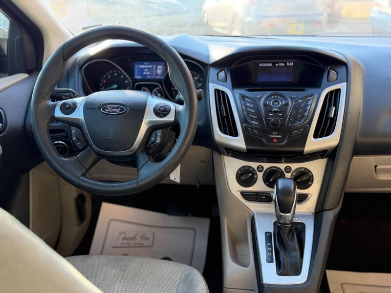 2013 Ford Focus SE