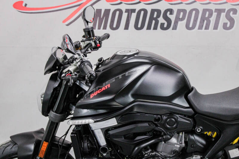 2021 Ducati Monster