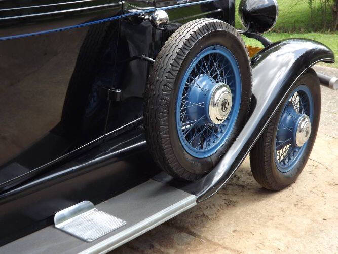 1929 Willys Knight