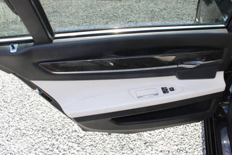 2013 BMW 7 Series 750Li xDrive