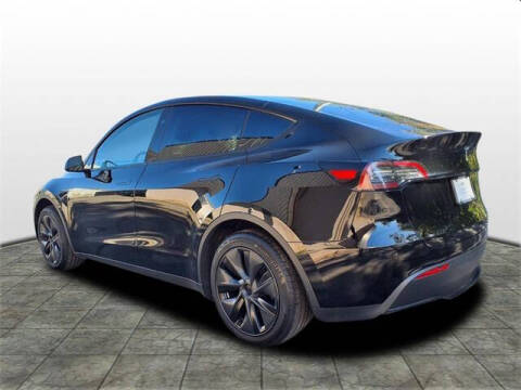 2024 Tesla Model Y Long Range