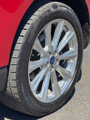 2017 Ford Edge Titanium