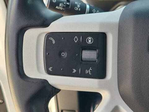 2025 Land Rover Defender 110 P300 S