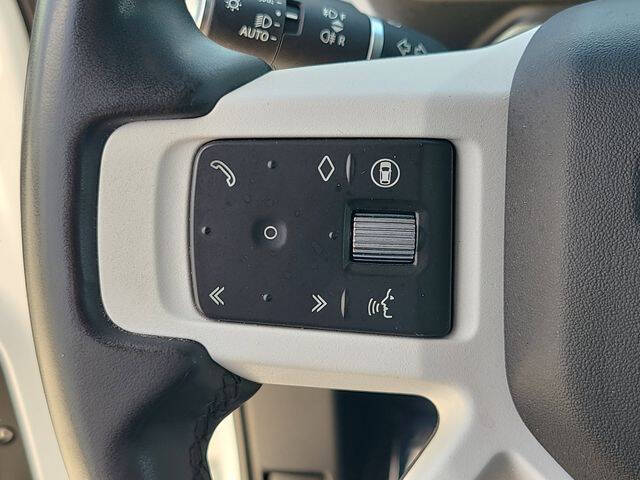 2025 Land Rover Defender 110 P300 S