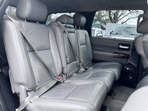 2010 Toyota Sequoia Limited