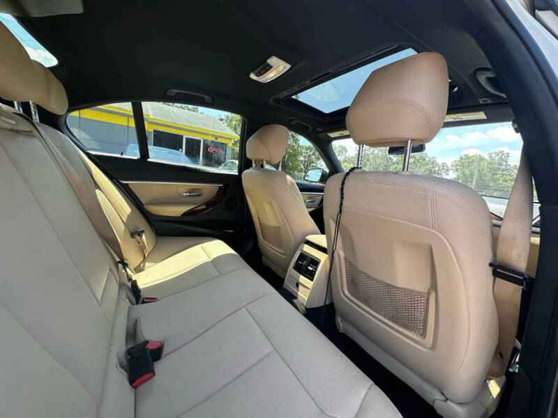 2018 BMW 3 Series 330i