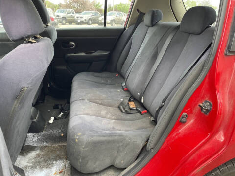 2009 Nissan Versa 1.8 SL