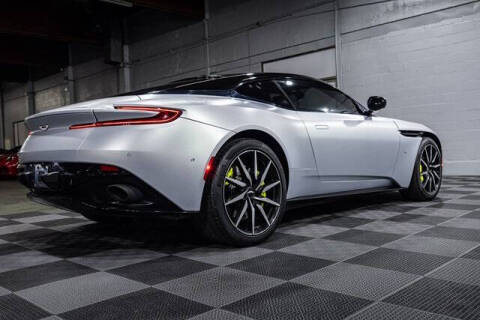 2017 Aston Martin DB11