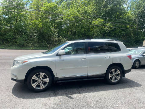 2011 Toyota Highlander for sale at 22nd ST Motors in Quakertown PA