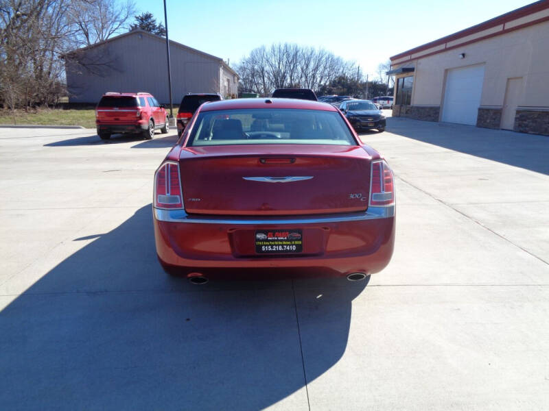 2014 Chrysler 300 C