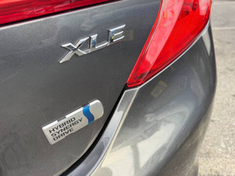 2012 Toyota Camry Hybrid XLE