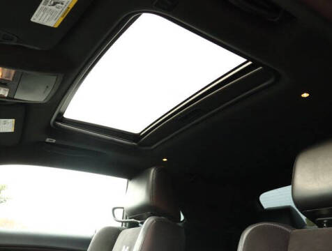 2018 Dodge Challenger 392 HEMI Scat Pack Shaker