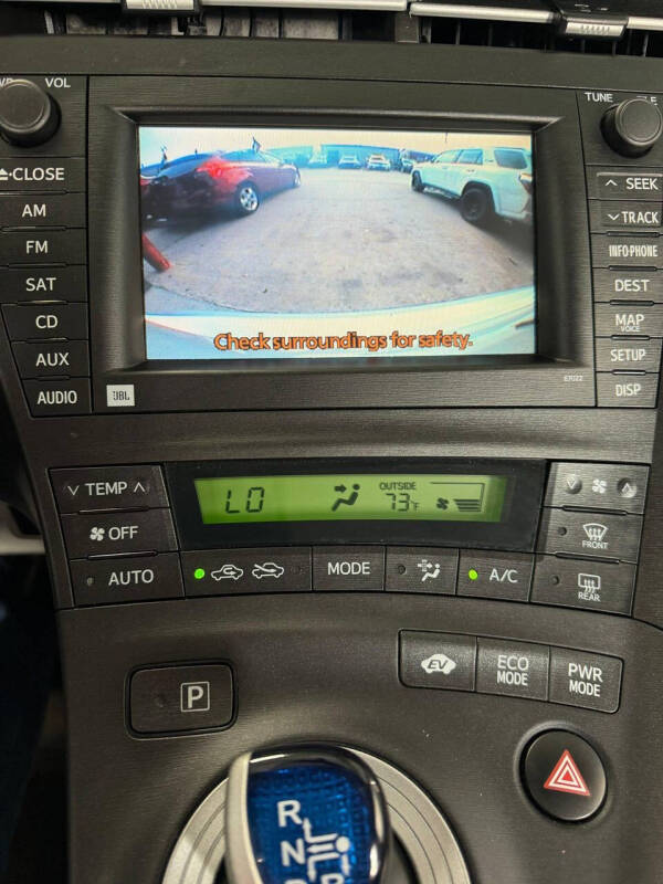 2010 Toyota Prius II