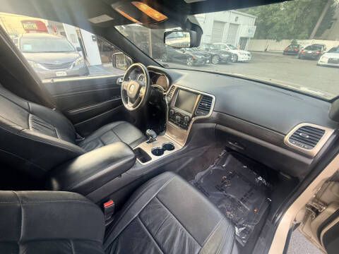 2015 Jeep Grand Cherokee Laredo E