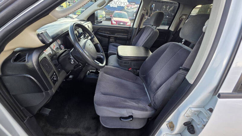 2004 Dodge Ram 2500 SLT