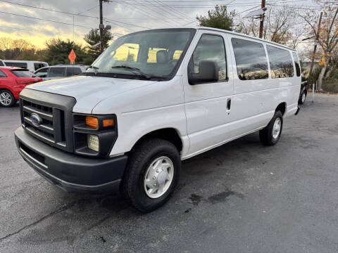 2009 Ford E-Series E-350 SD XLT