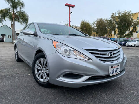 2013 Hyundai Sonata for sale at Arno Cars Inc in North Hills CA