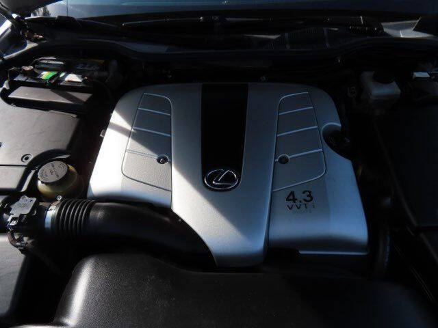 2005 Lexus LS 430