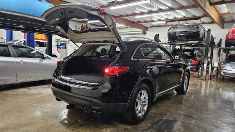 2010 INFINITI FX 35 photo 54