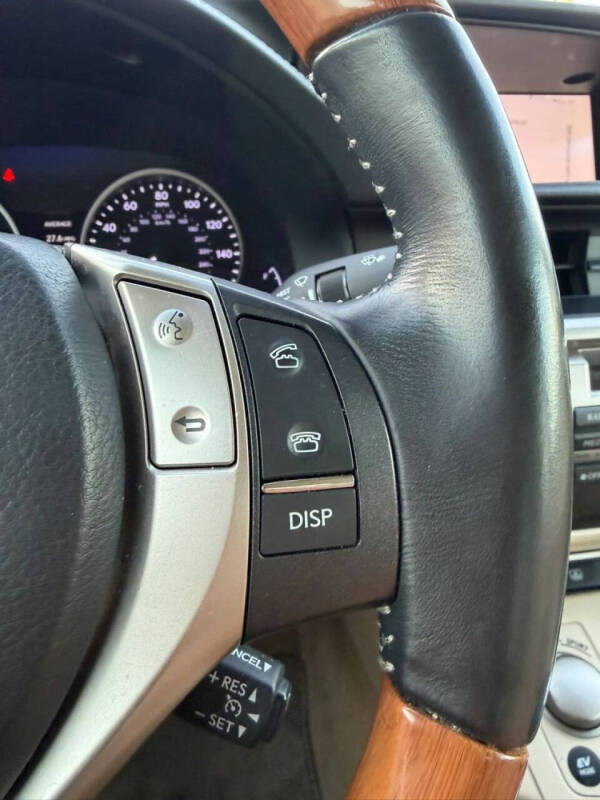 2013 Lexus ES 300h