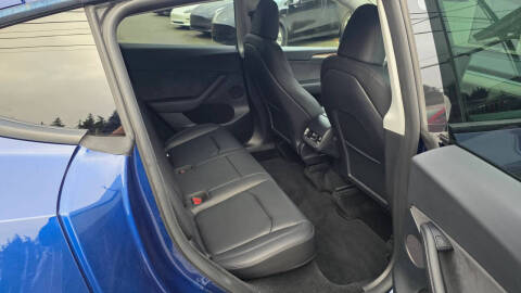 2023 Tesla Model Y Performance