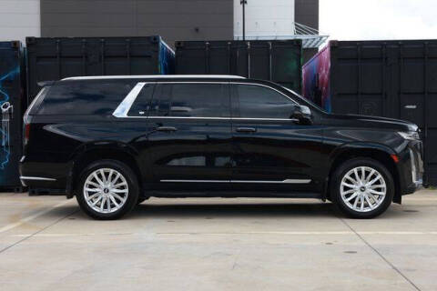 2023 Cadillac Escalade ESV Luxury