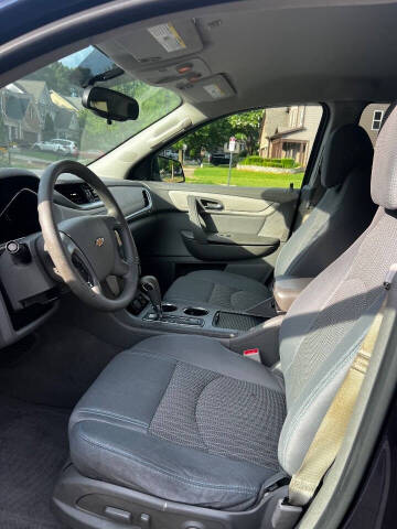 2017 Chevrolet Traverse LS