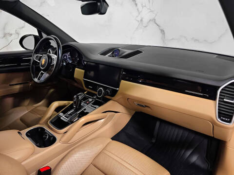 2020 Porsche Cayenne S