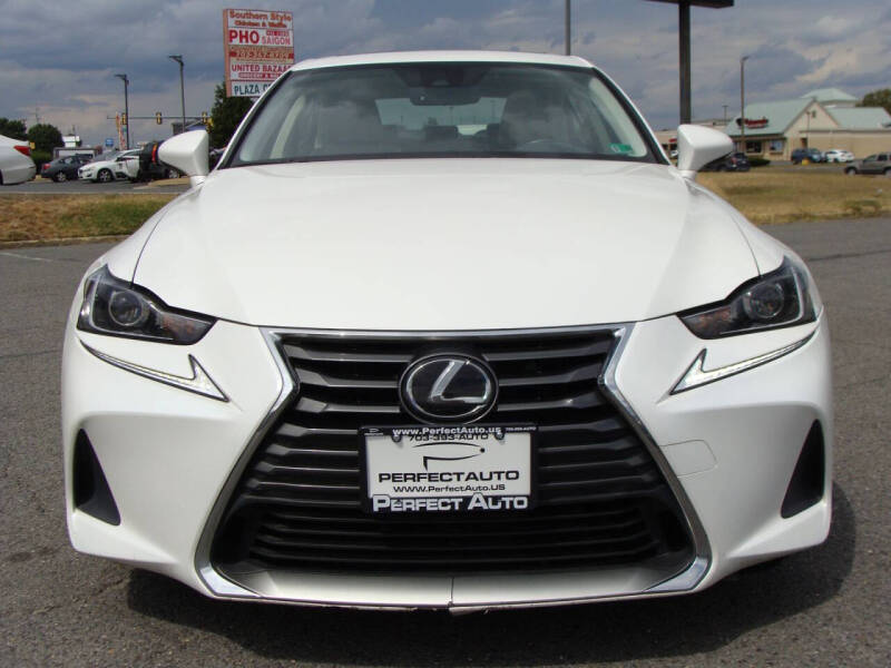 2017 Lexus IS 300