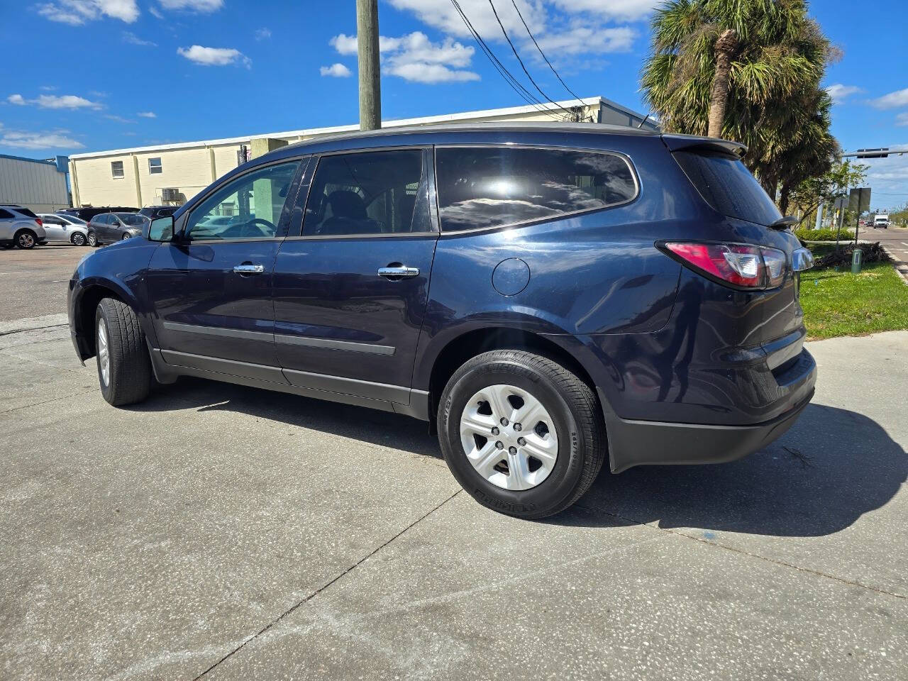 2015 Chevrolet Traverse for sale at Bascarshop in Tampa, FL