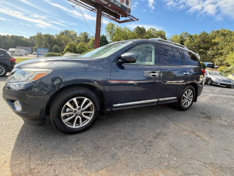 2015 Nissan Pathfinder S