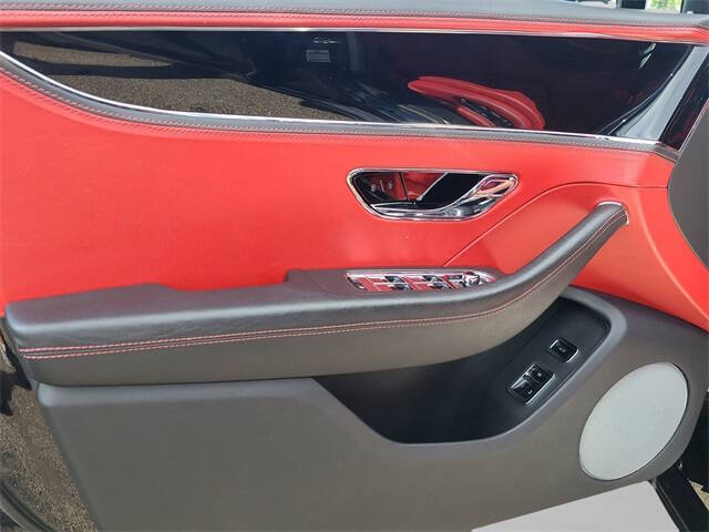 2021 Bentley Flying Spur V8