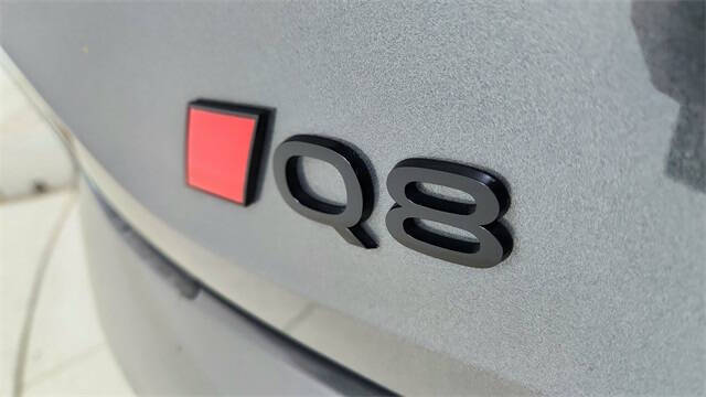 2024 Audi Q8 Sportback e-tron quattro Prestige S line