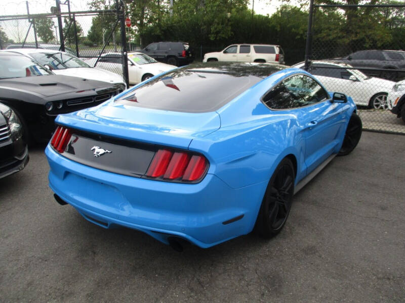 2017 Ford Mustang EcoBoost