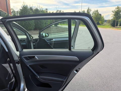 2015 Volkswagen Golf TSI S