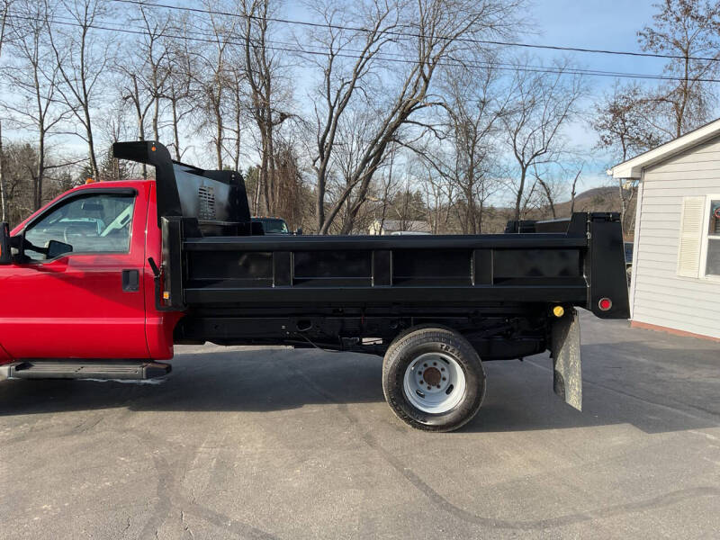 2015 Ford F-350 Super Duty Chassis Cab XLT photo 7