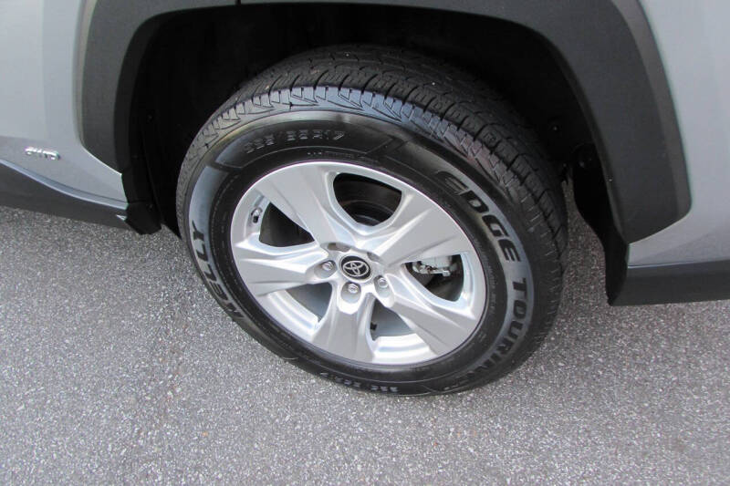 2021 Toyota RAV4 Hybrid LE