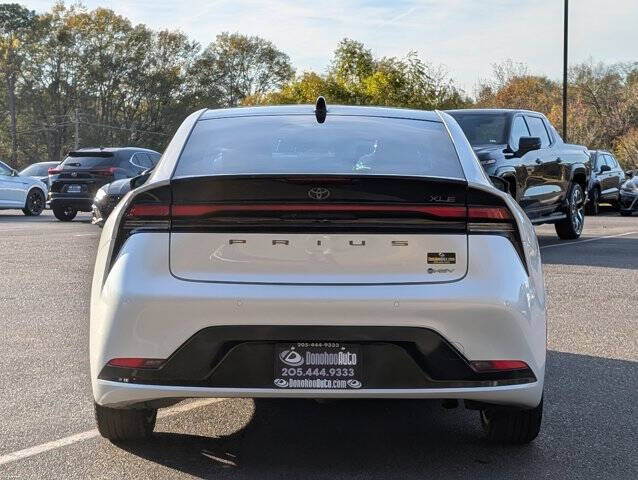 2024 Toyota Prius XLE