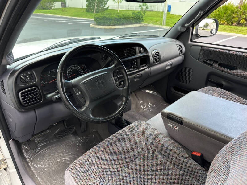 2002 Dodge Ram 2500 SLT