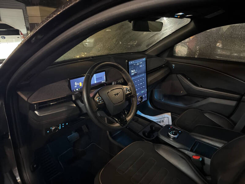 2022 Ford Mustang Mach-E GT