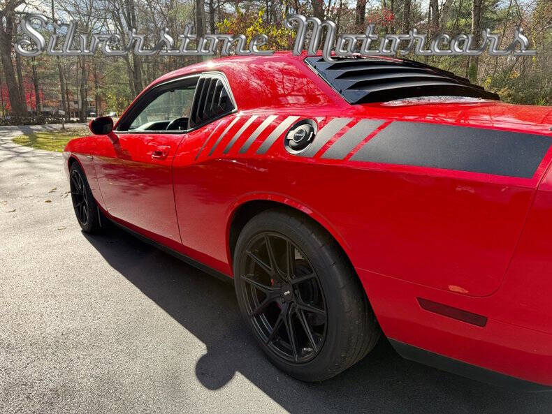 2010 Dodge Challenger SRT8
