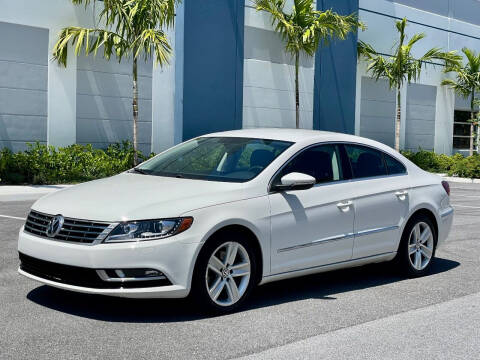 2014 Volkswagen CC for sale at VE Auto Gallery LLC in Lake Park FL