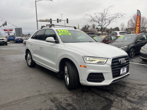 2016 Audi Q3 2.0T quattro Premium Plus