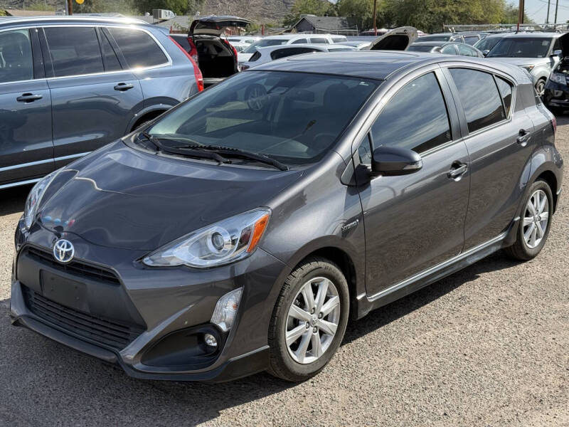 2017 Toyota Prius c Three