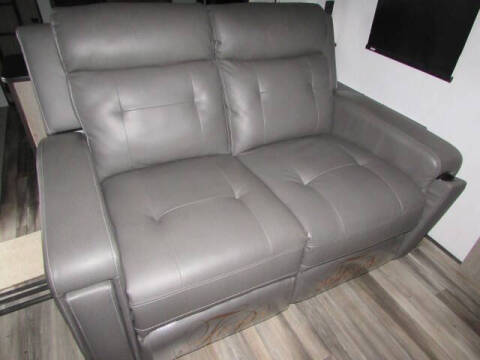 2021 Heartland Milestone