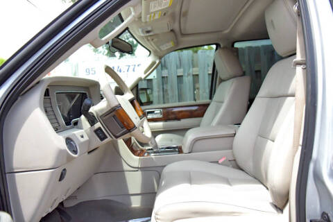 2014 Lincoln Navigator