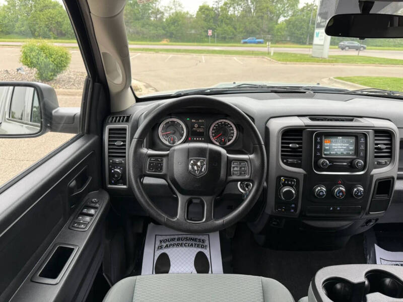 2017 RAM 1500 Express