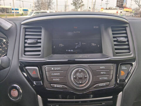 2018 Nissan Pathfinder S